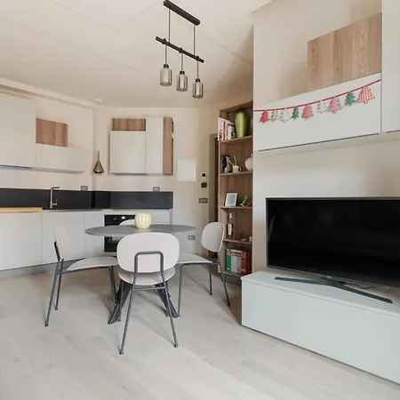 Guesthost - Bullona Apartment Milan